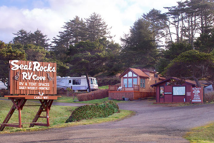 Seal Rocks RV Cove entrance